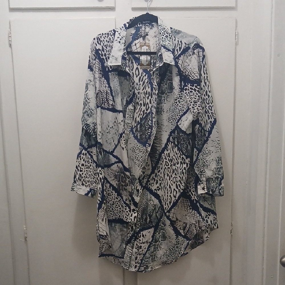 Boohoo Blue and White Animal Print Blouse